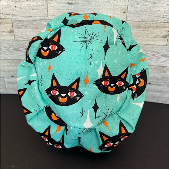 Cat Halloween Euro Scrub Cap - Picture 1 of 3